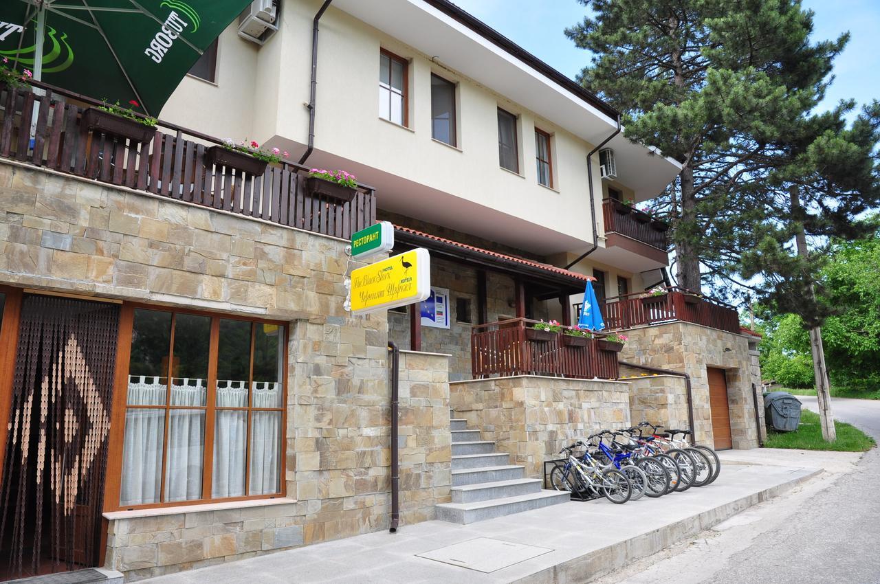 Hotel Black Stork Nisovo Exterior foto